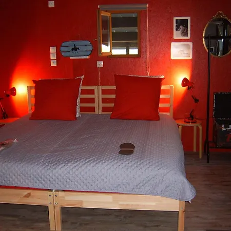 De Campagne Laja Only 5 Min From Autoroute A75 3*